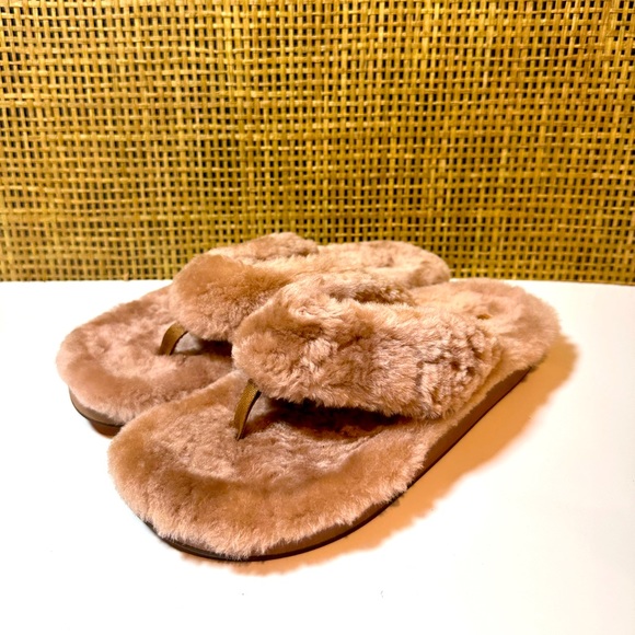 OluKai Shoes - olukai fluffy slippers size 9w